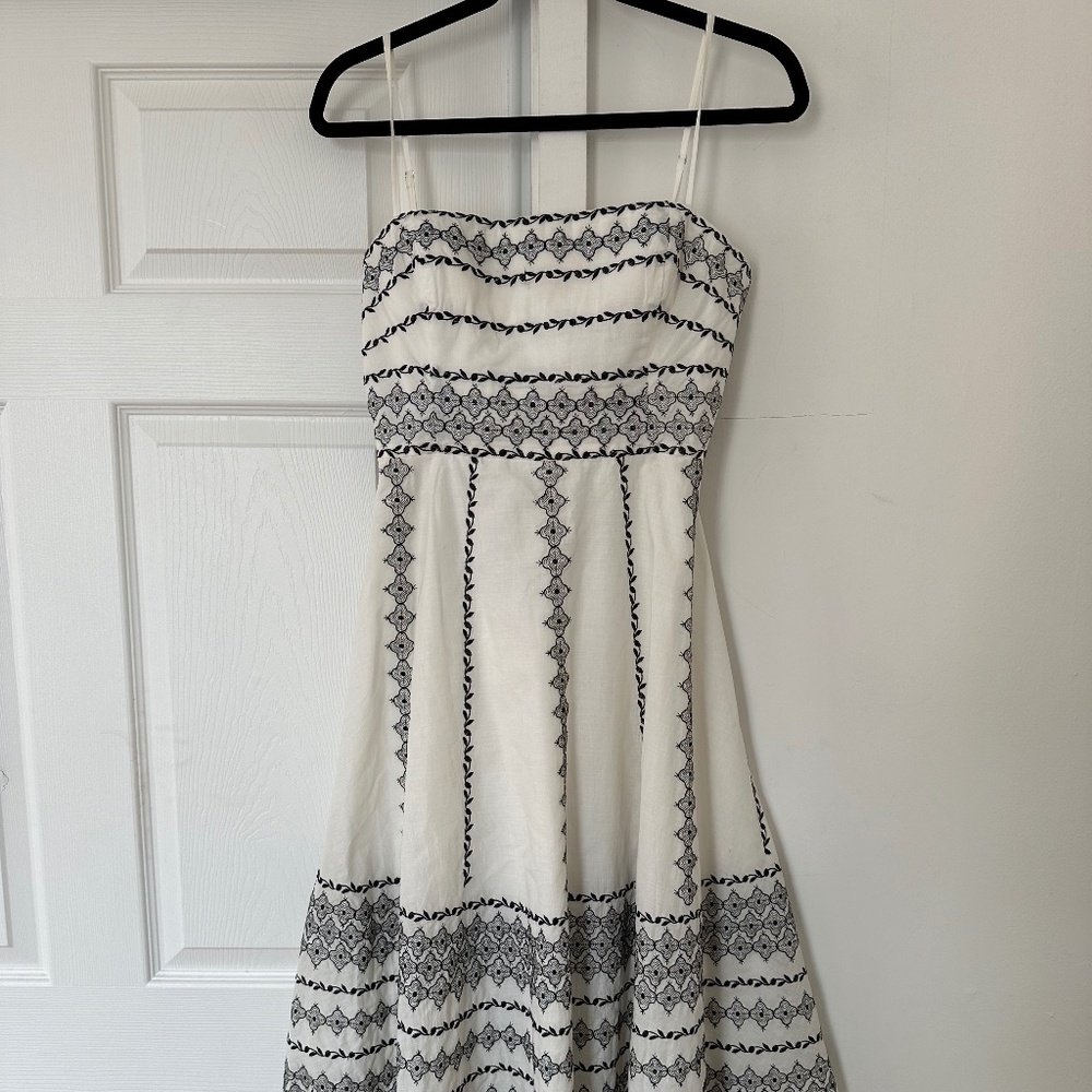 White & black BCBG sundress